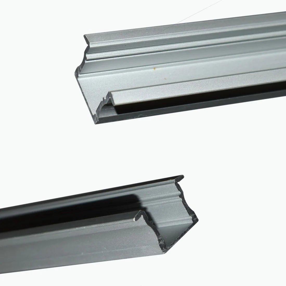 Perfil de aluminio de empotrar - Kit completo - 25 x 14,5mm - Tira LED hasta 12 mm - 2 metros