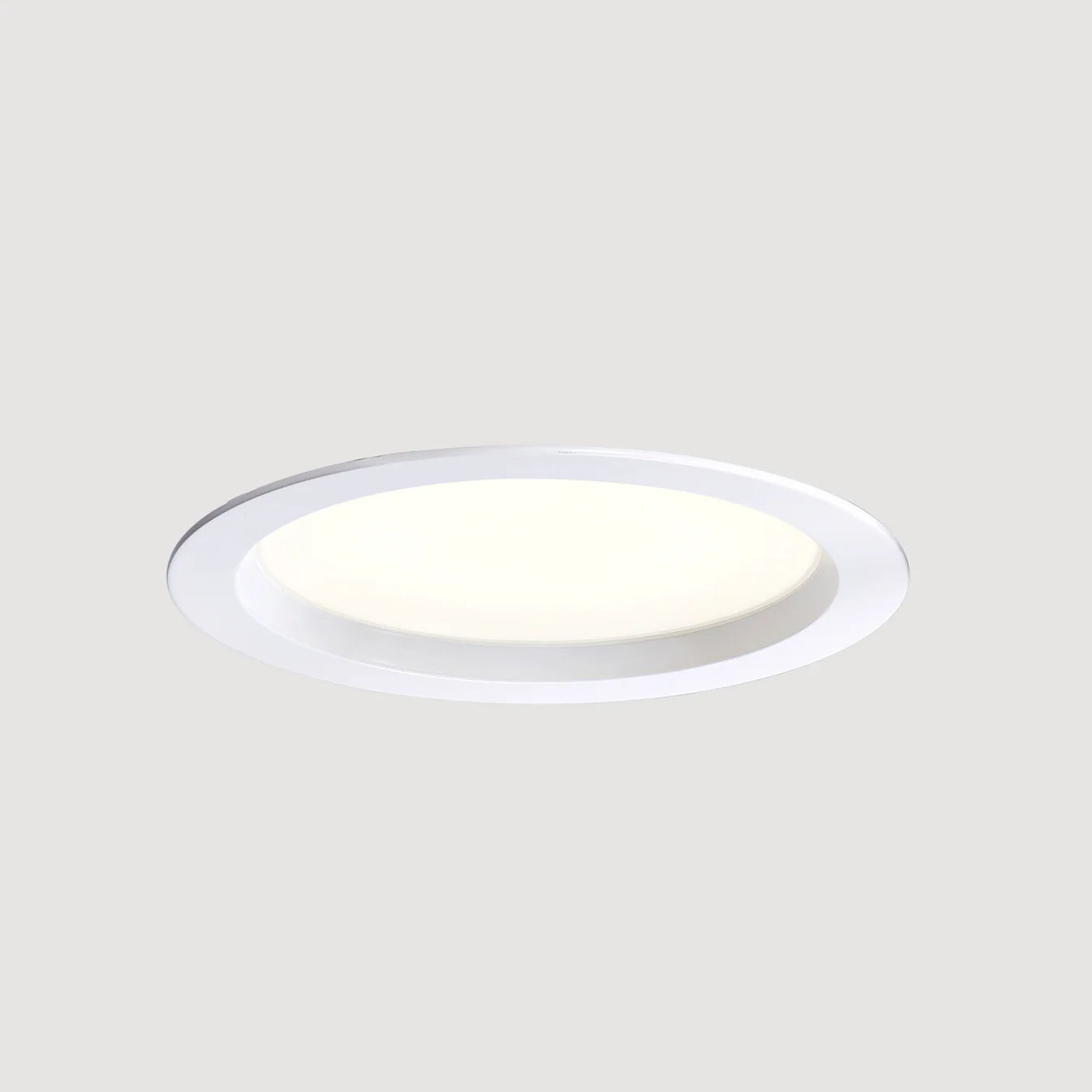 Downlight LED CCT de alta eficiencia- 40W - Driver Lifud - Corte Ø 200-220mm IP54