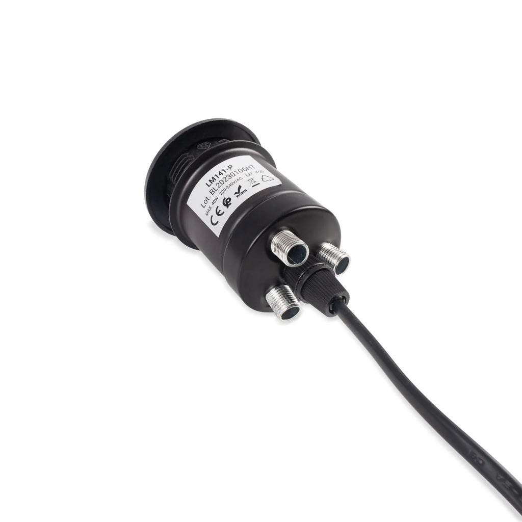 Lámpara de pie de mimbre "Onna"