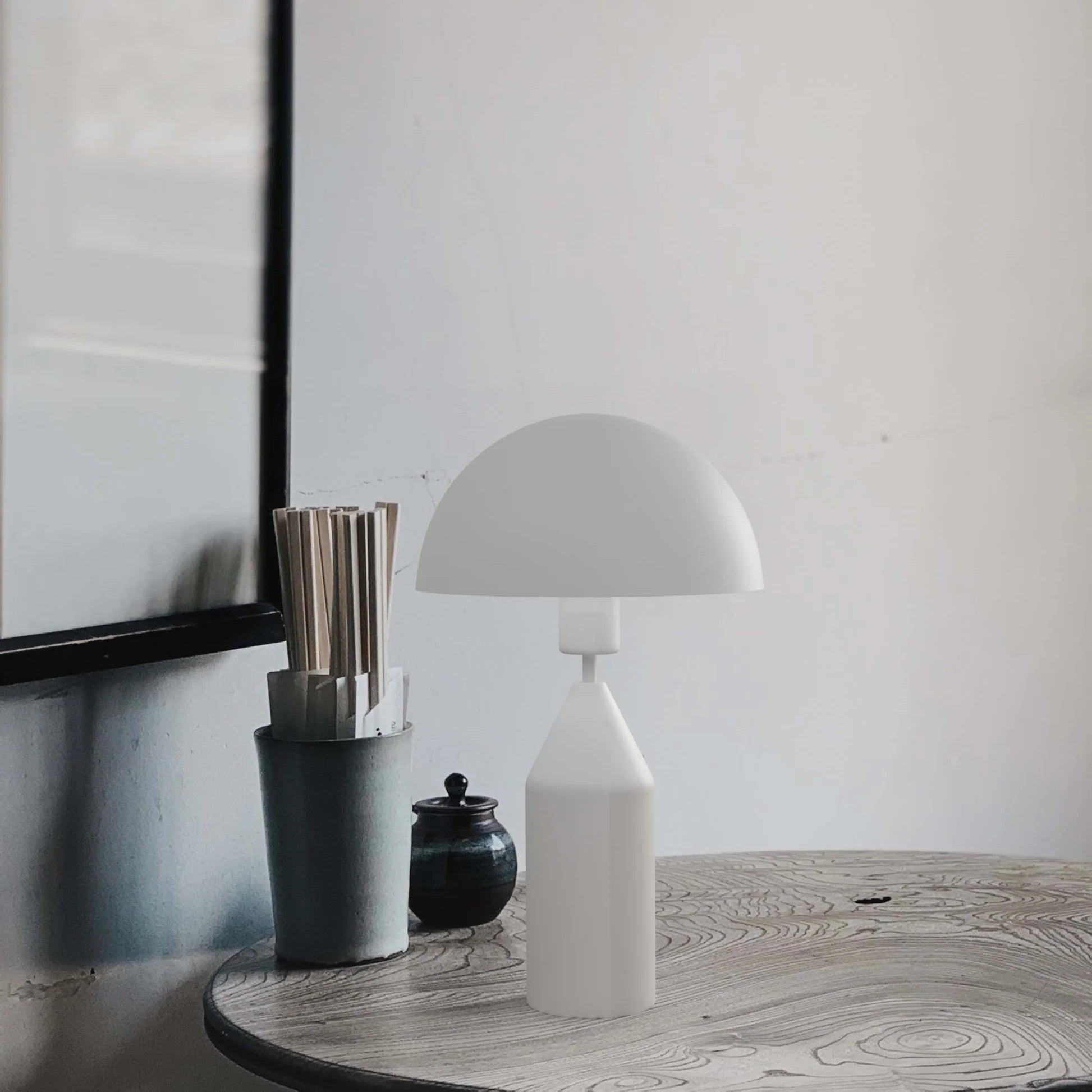 Lámpara de mesa de metal "Cutt" - E27