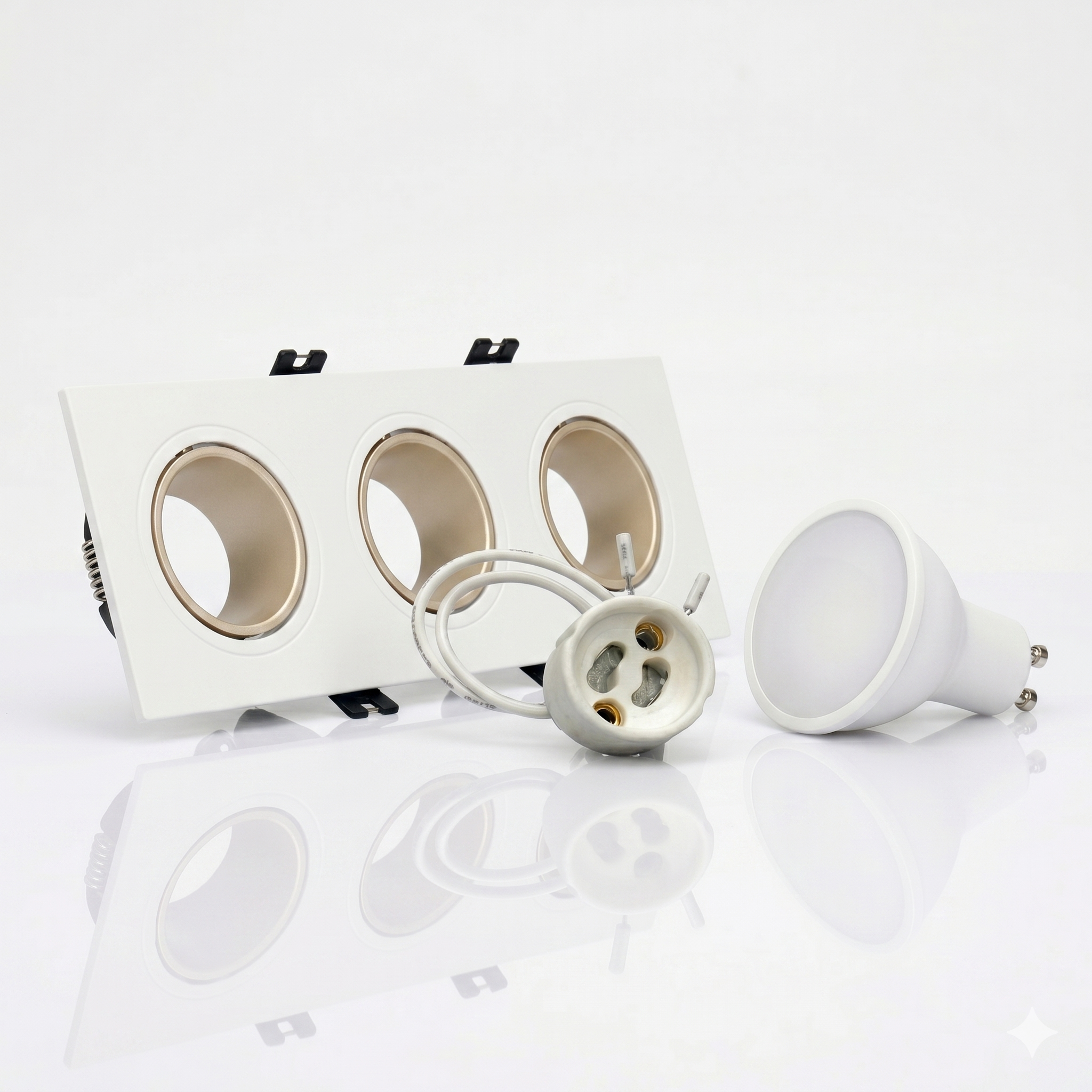 Kit downlight cuadrado basculante triple Bajo UGR + Portalámpara + Bombilla GU10