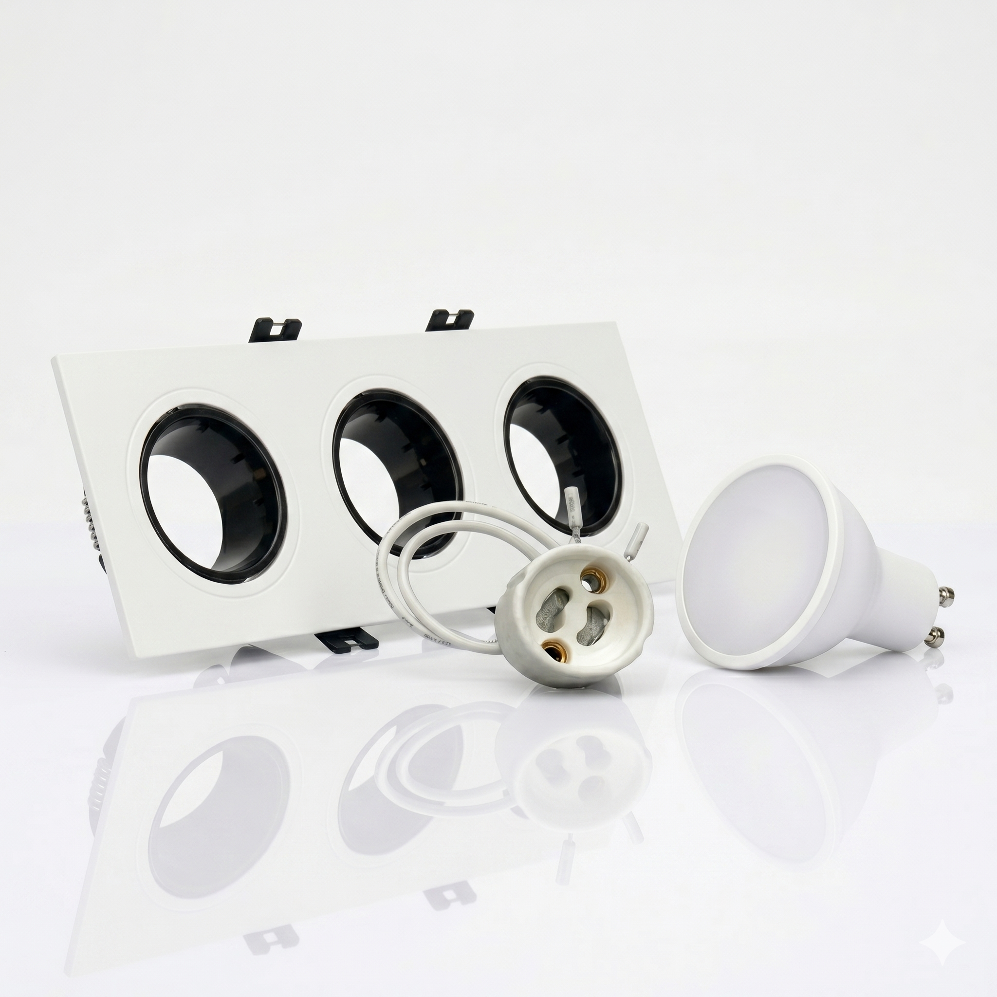 Kit downlight cuadrado basculante triple Bajo UGR + Portalámpara + Bombilla GU10