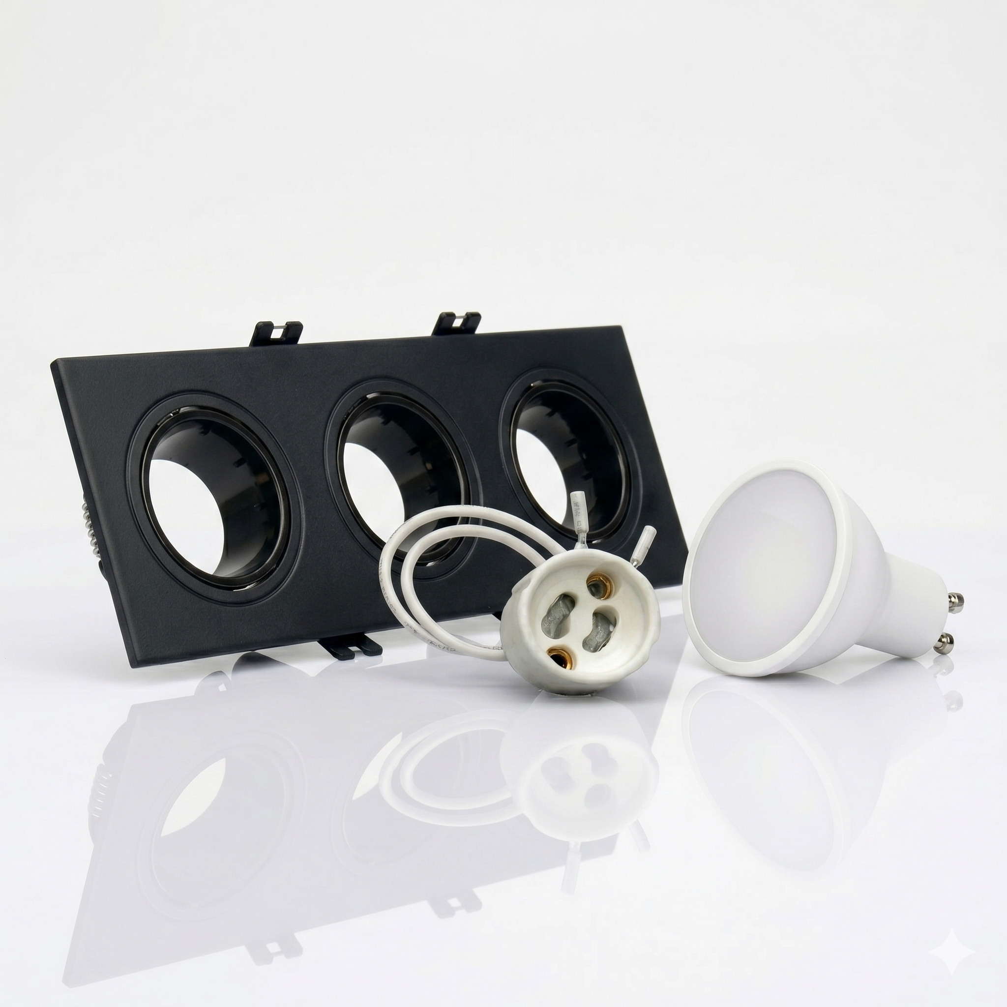 Kit downlight cuadrado basculante triple Bajo UGR + Portalámpara + Bombilla GU10