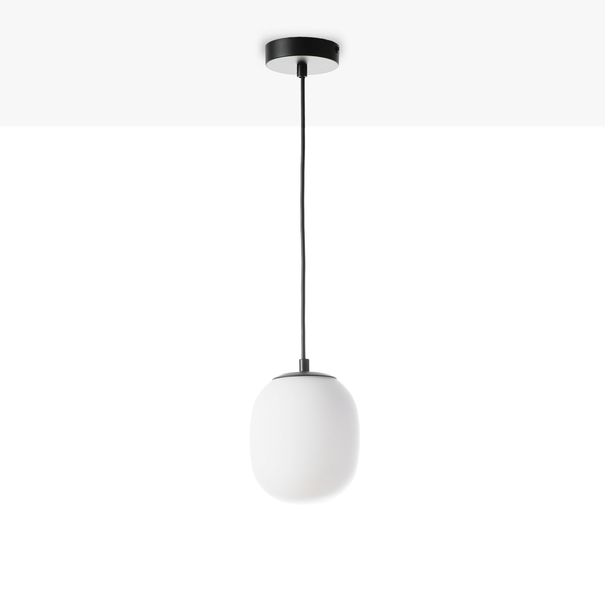 PREVENTA | Lámpara colgante de diseño "OVO" - E27