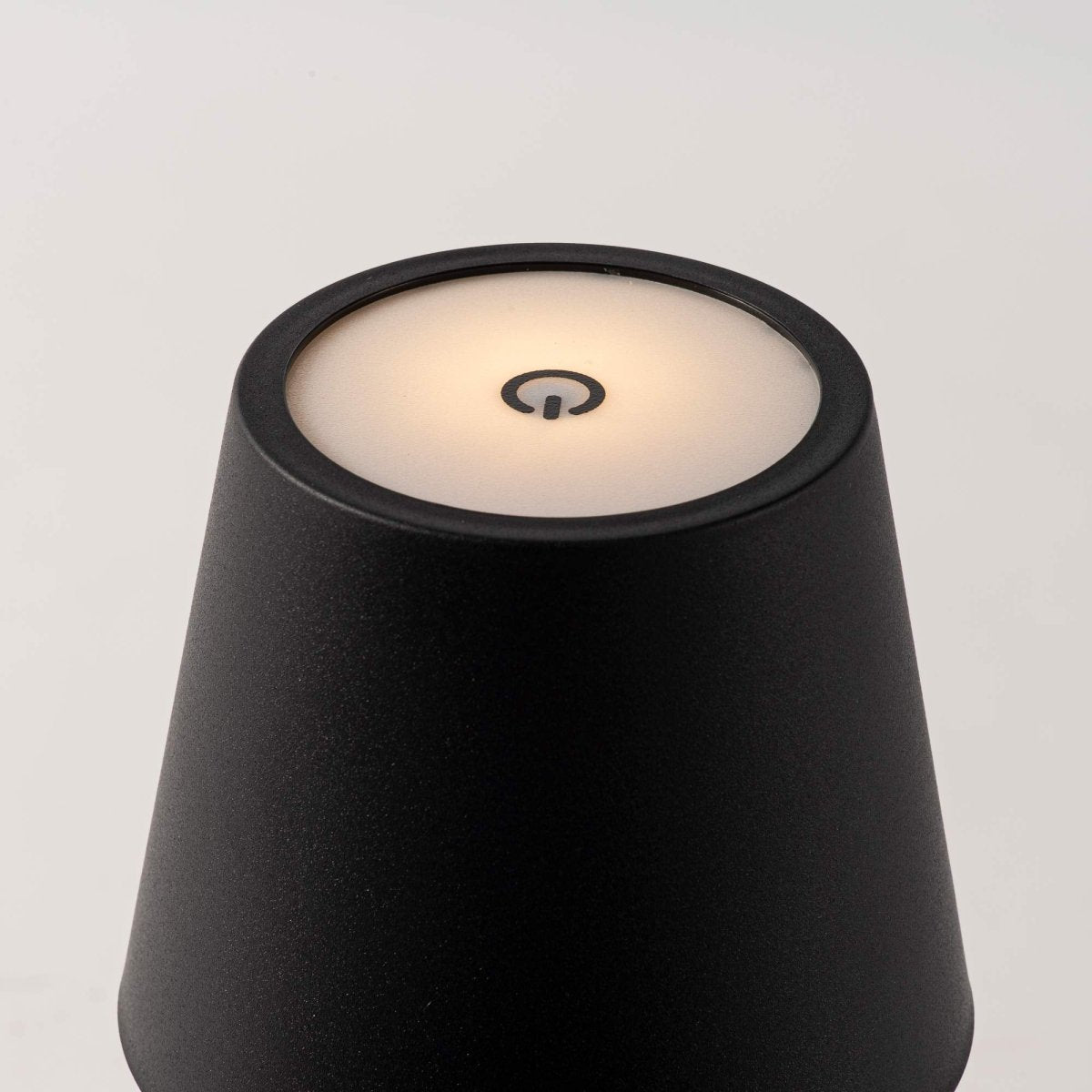 Lámpara de mesa LED CCT inalámbrica - Táctil - Ø100 mm