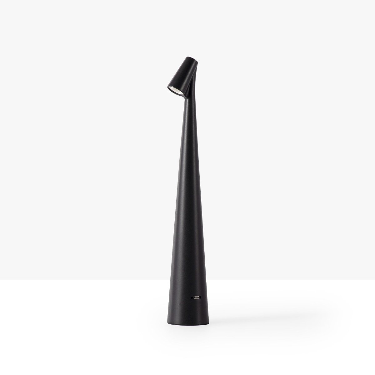 Lámpara de mesa LED portátil "CATA" - Táctil - 3000K