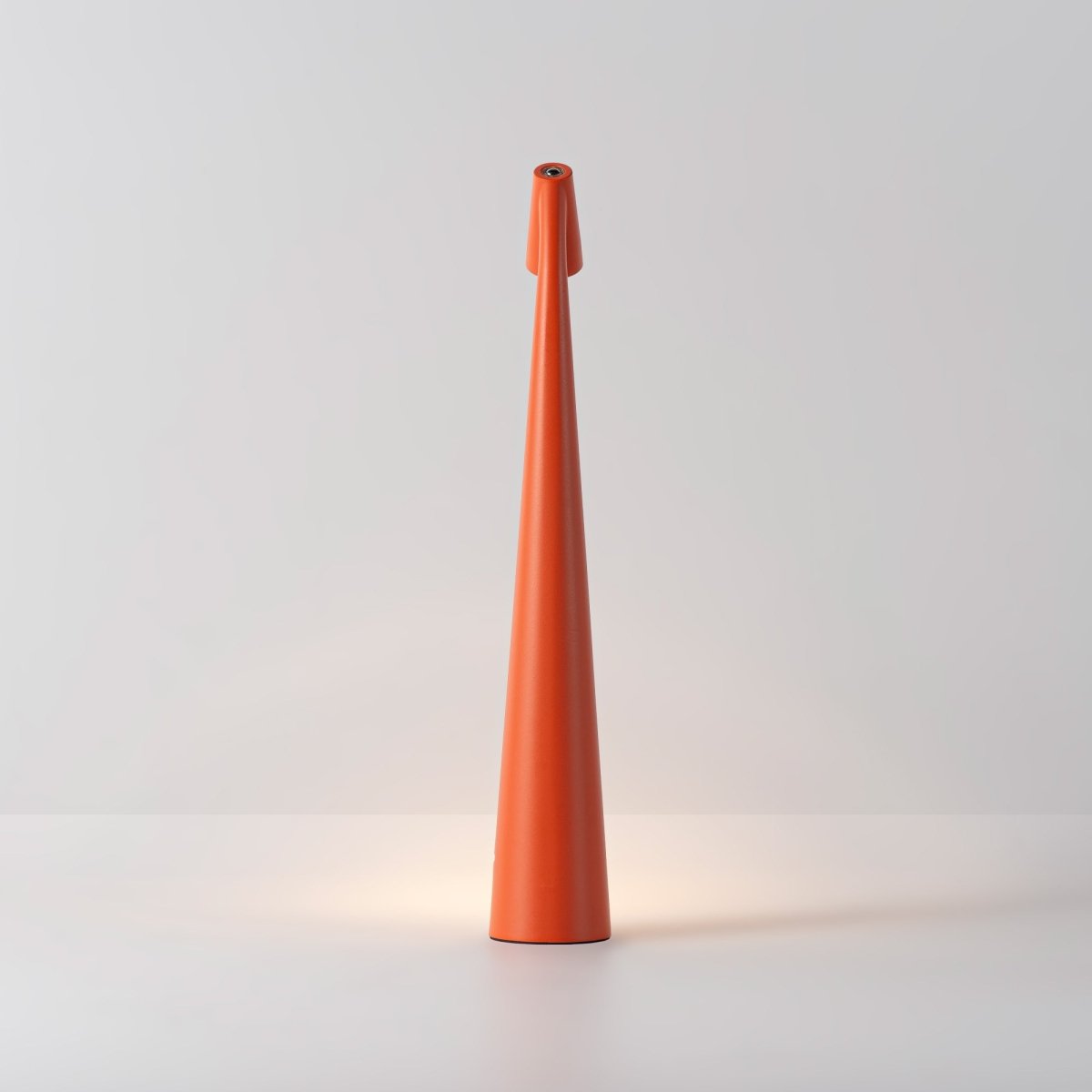 Lámpara de mesa LED portátil "CATA" - Táctil - 3000K
