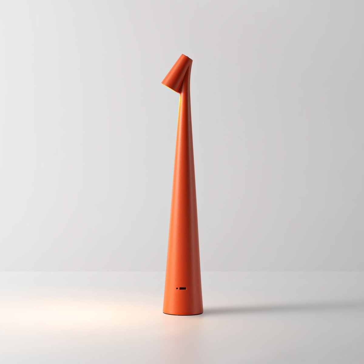 Lámpara de mesa LED portátil "CATA" - Táctil - 3000K