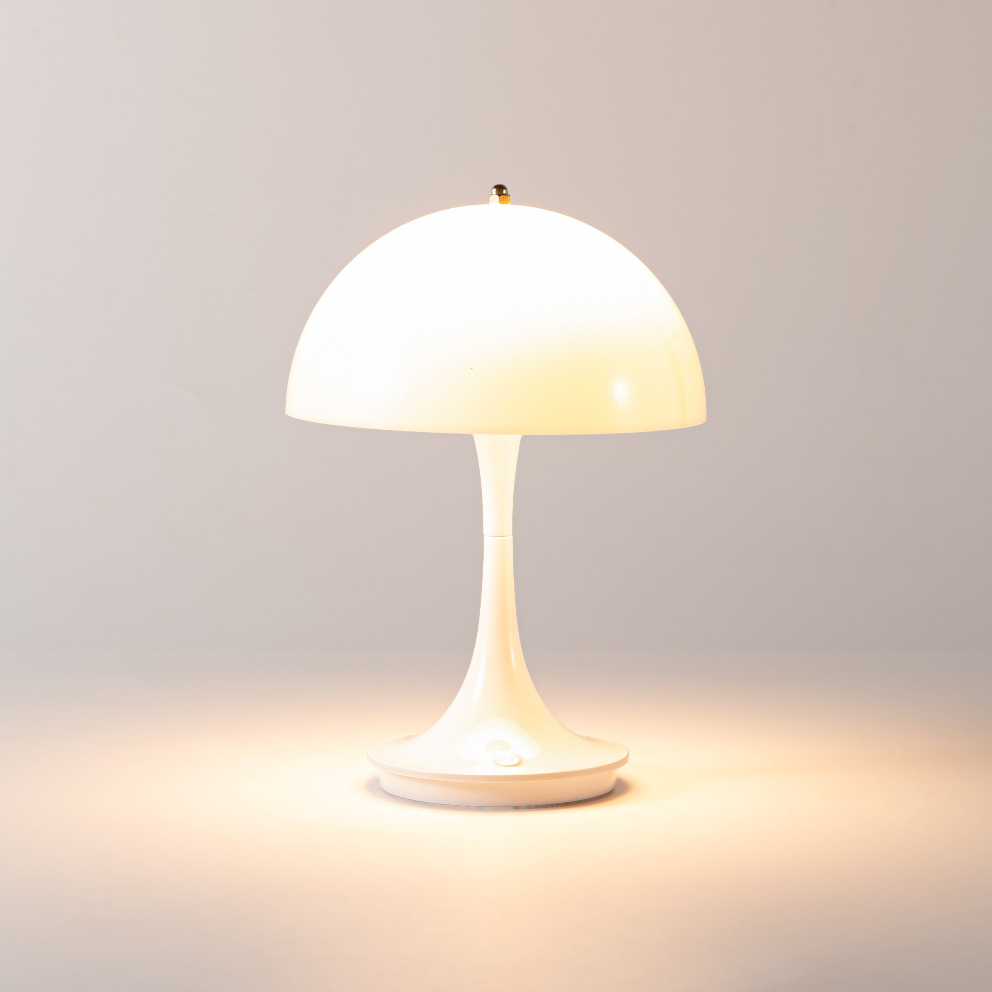 Lámpara de mesa LED CCT portátil "AURA" - Táctil - Semiesférica