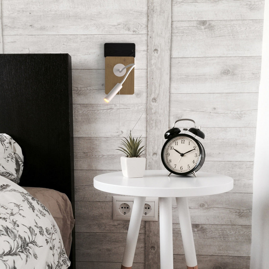 Aplique de pared flexible para lectura con puerto USB "LONDON USB" - Chip CREE - 3W