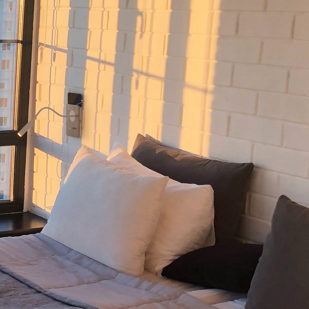 Aplique de pared flexible para lectura con puerto USB "LONDON USB" - Chip CREE - 3W