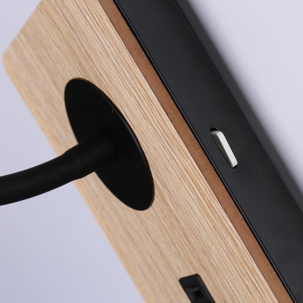 Aplique de pared flexible para lectura con puerto USB "LONDON USB" - Chip CREE - 3W