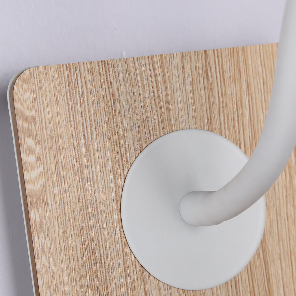 Aplique de pared flexible para lectura con puerto USB "LONDON USB" - Chip CREE - 3W