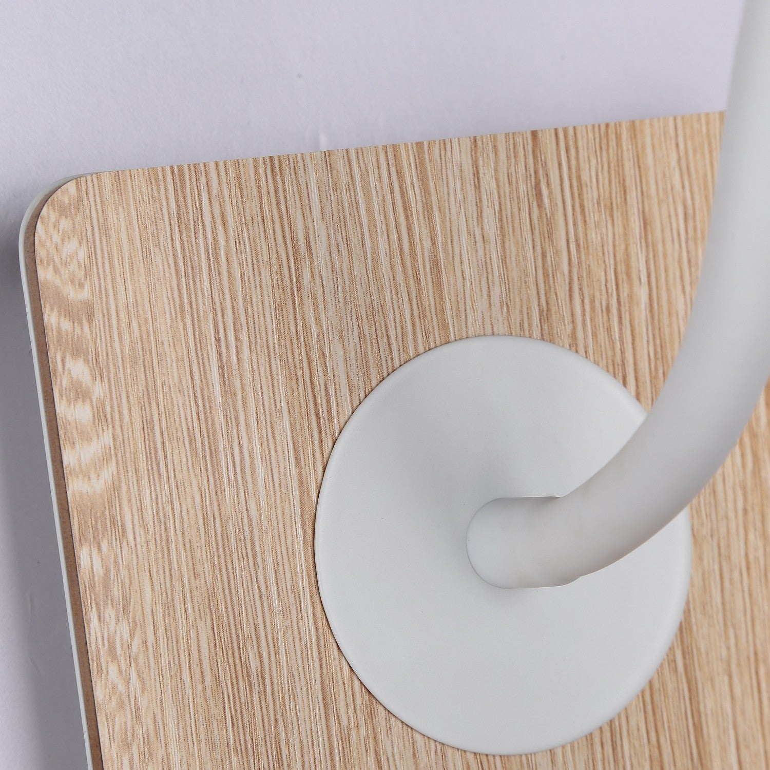 Aplique de pared flexible para lectura con puerto USB "LONDON USB" - Chip CREE - 3W