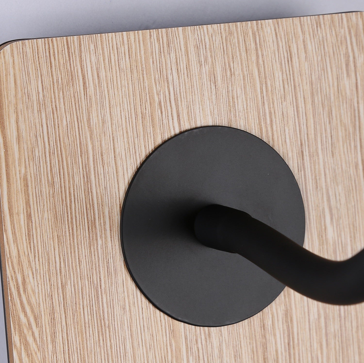 Aplique de pared flexible para lectura con puerto USB "LONDON USB" - Chip CREE - 3W