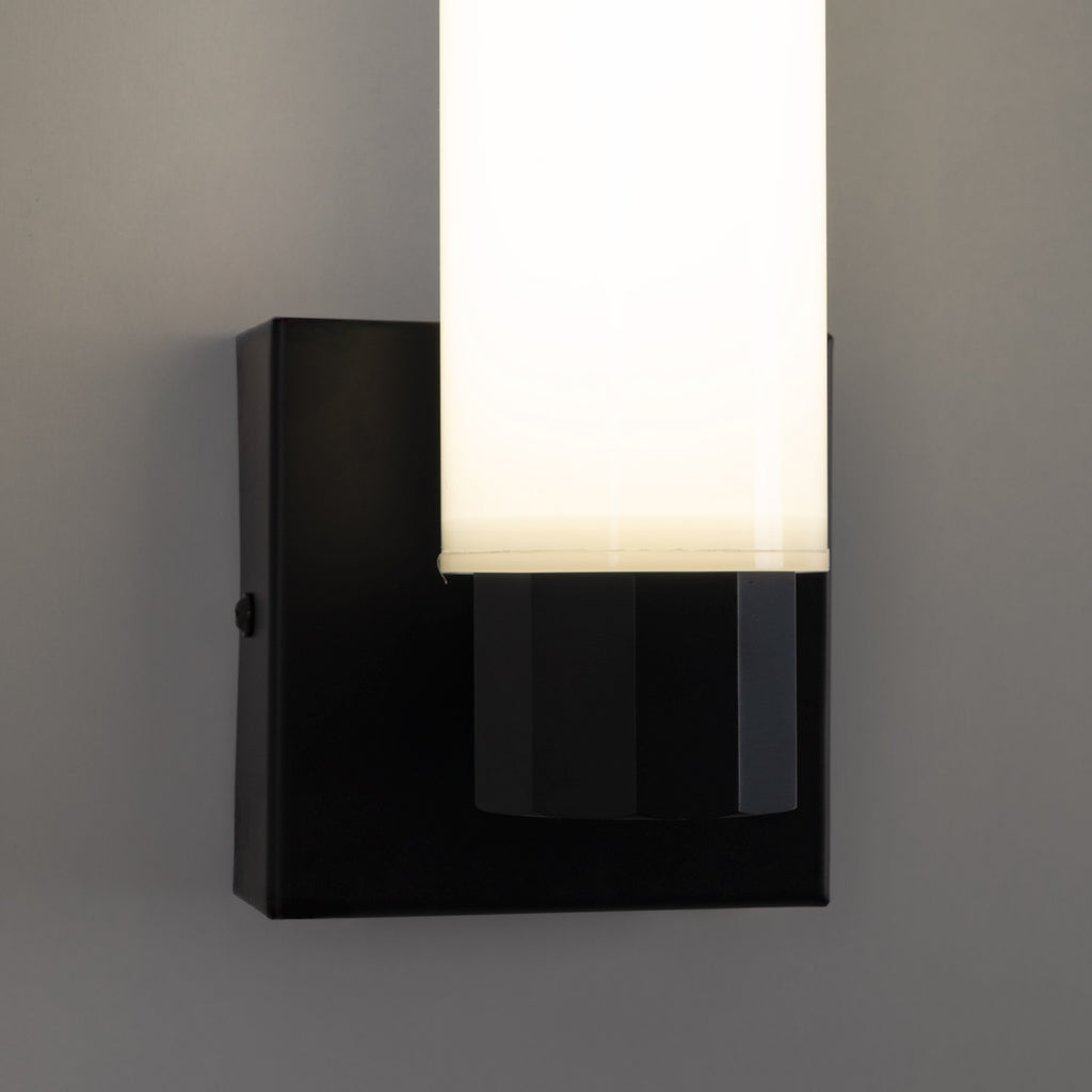 Aplique LED tubular para baño - 4W - 320lm - IP44