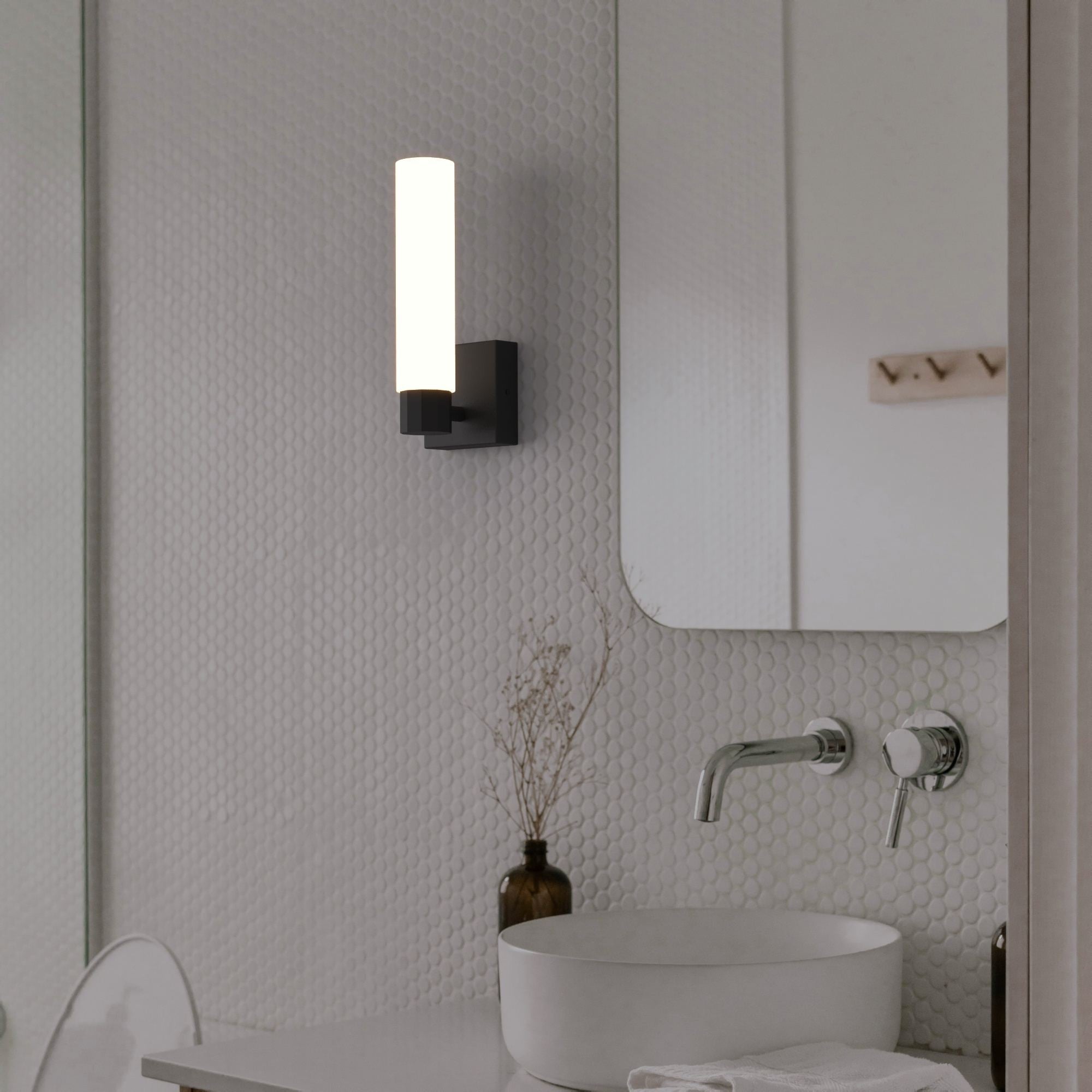 Aplique LED tubular para baño - 4W - 320lm - IP44