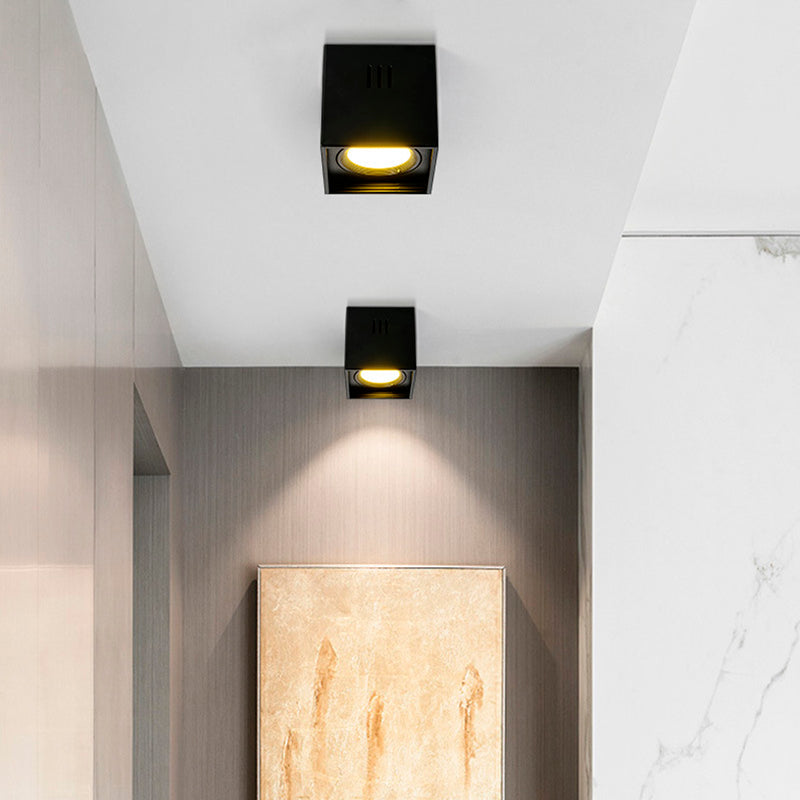 Aplique de techo cuadrado de policarbonato - Orientable - GU10