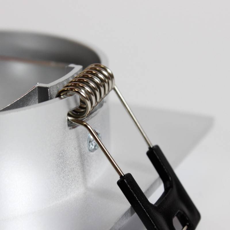 Spot cuadrado basculante de embutir para lámpara GU10/MR16 - Corte Ø75mm