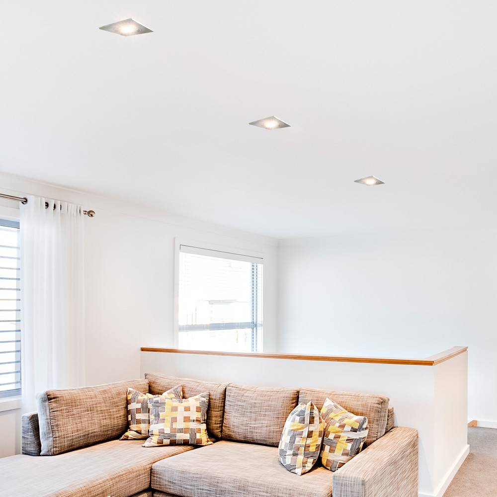 Spot cuadrado basculante de embutir para lámpara GU10/MR16 - Corte Ø75mm