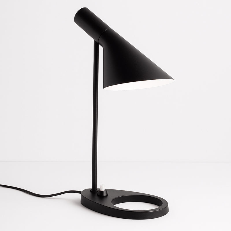 Lampara de mesa de diseño "Marlene"